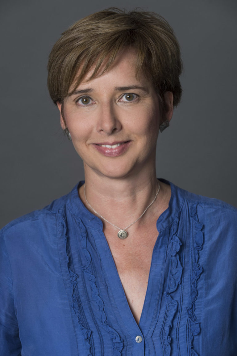 Karin Decker 